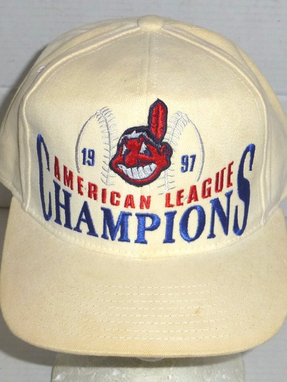 VTG Starter Cleveland Indians American League Champions 1997 Snapback Hat READ